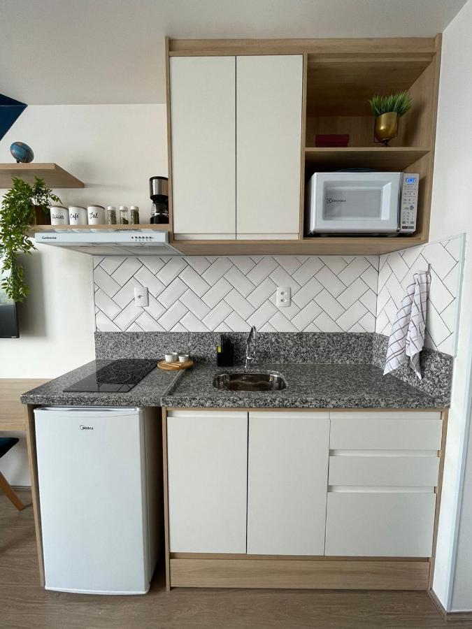 Apartamento Flat Completo Com Piscina, 50m Do Metro Bras! *